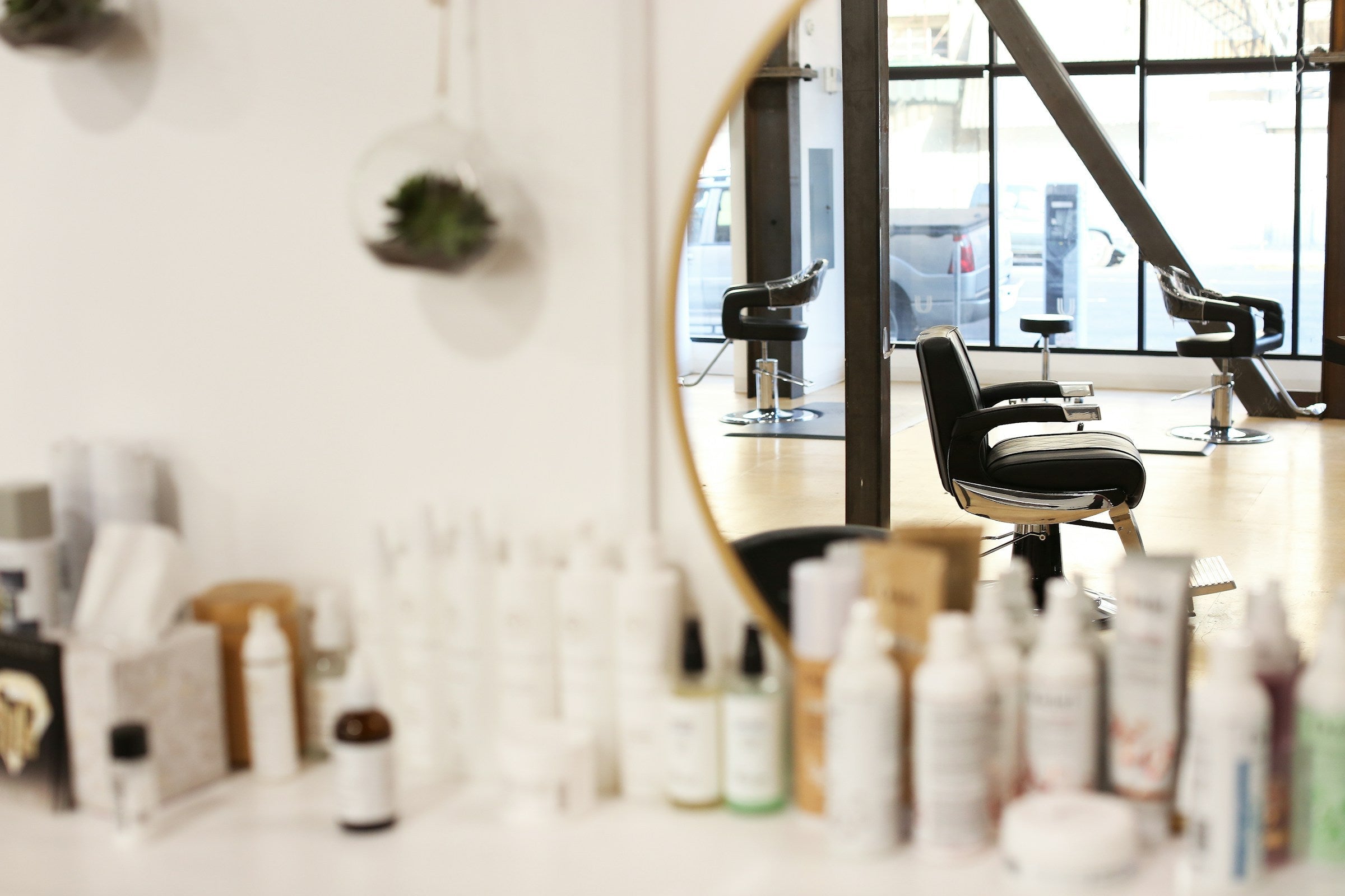 Beauty Salon - 4 Ways to Find the Perfect Hair Stylist