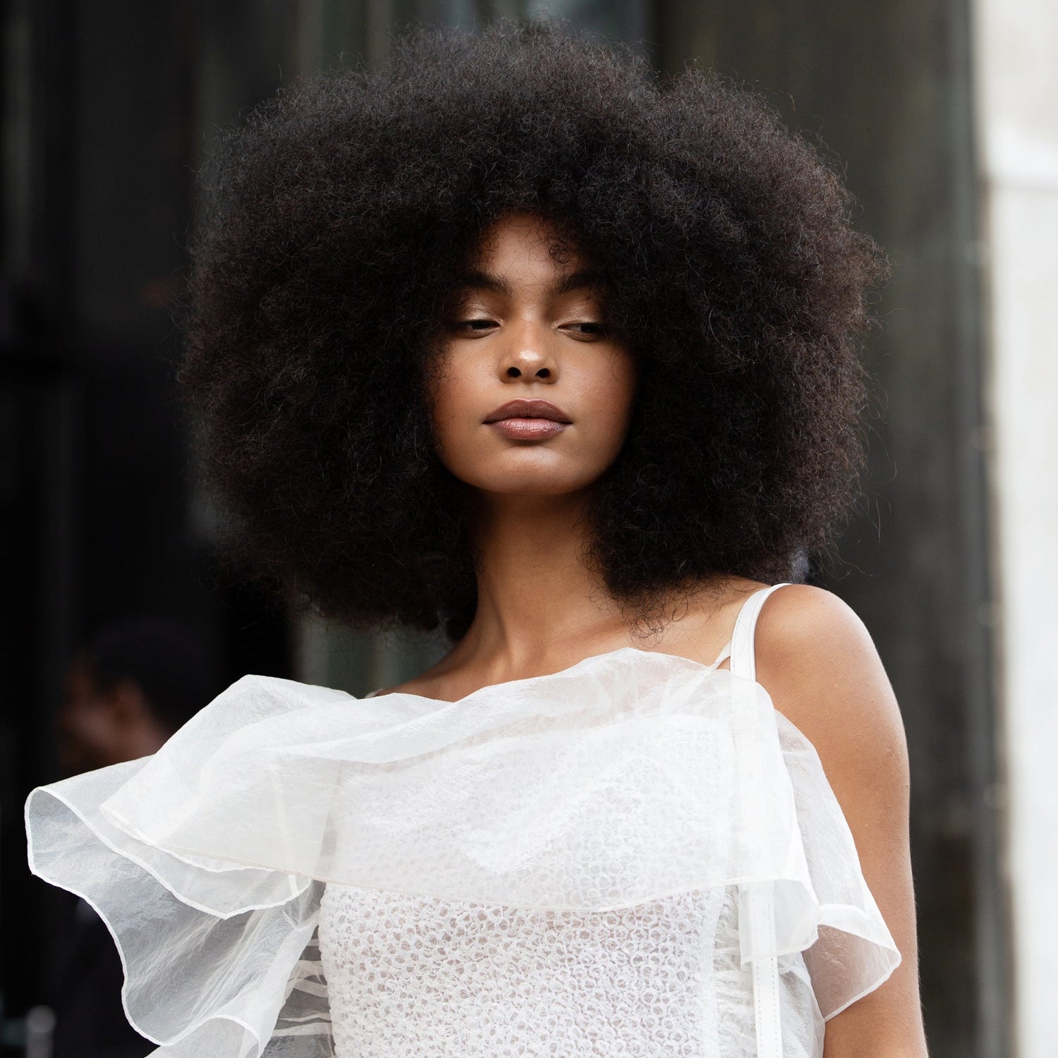 9 Healthy Tips for Naturally Curly Hair 