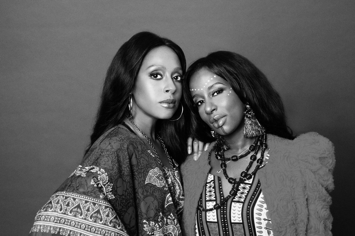 Black and White Photo of Sisters Najuah - New Music Interview with VERGE Lifestyle and Urban Culture Magazine