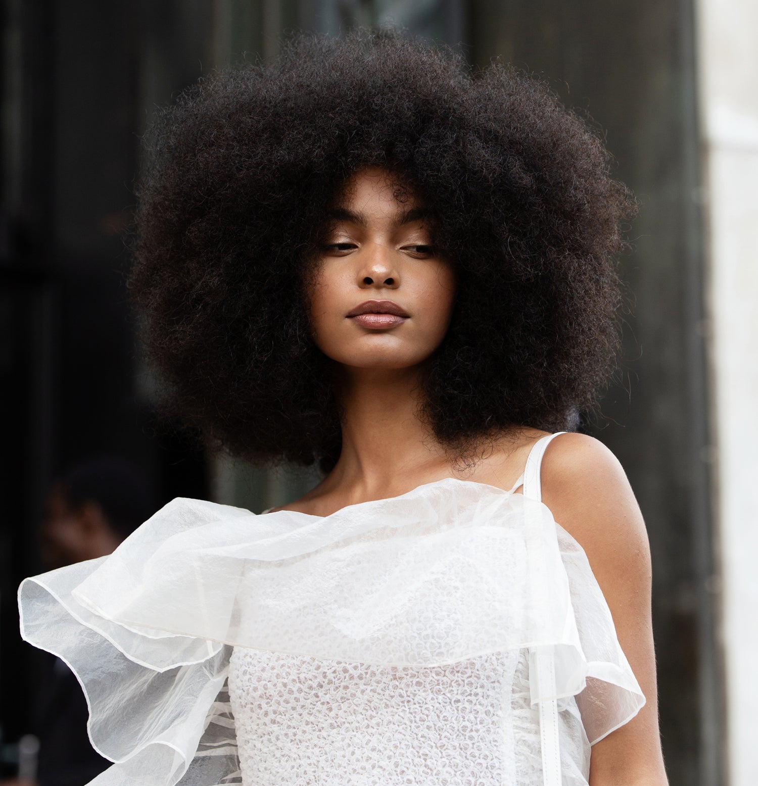 Hair Care Tips for Naturally Curly Hair_VERGE Lifestyle Magazine Online